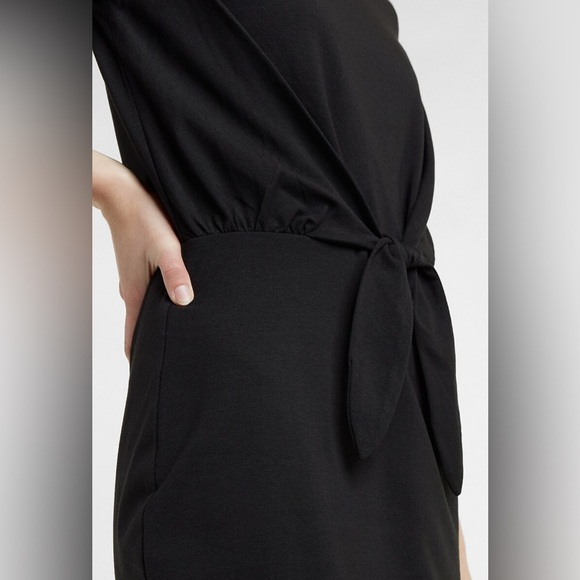 Express Tie Front T-Shirt Dress - Picture 4 of 7